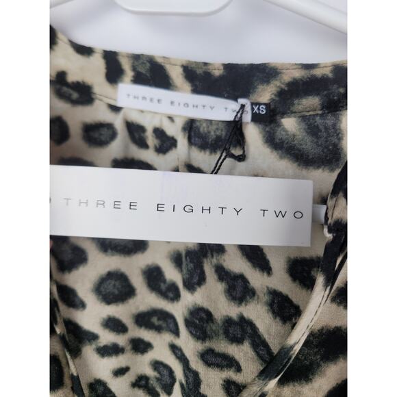 Three Eighty Two Revolve Aerin Split V Tank Bronx Animal Print Sz XS - Picture 4 of 9